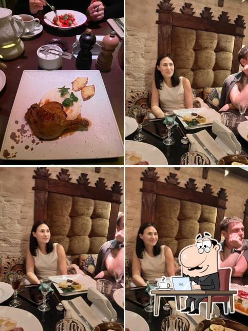 Découvrez l'intérieur de Osh Posh