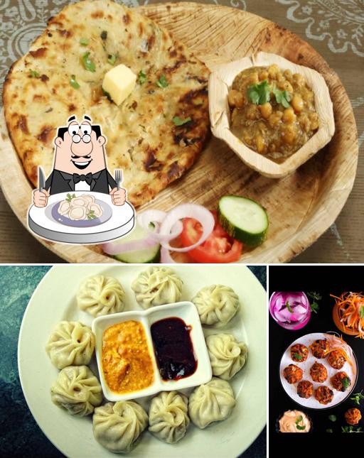 Amritsari Kulcha & Momos Hut