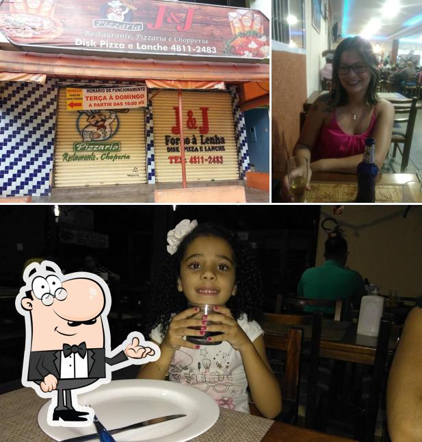 Veja imagens do interior do Pizzaria J & J / franco da rocha