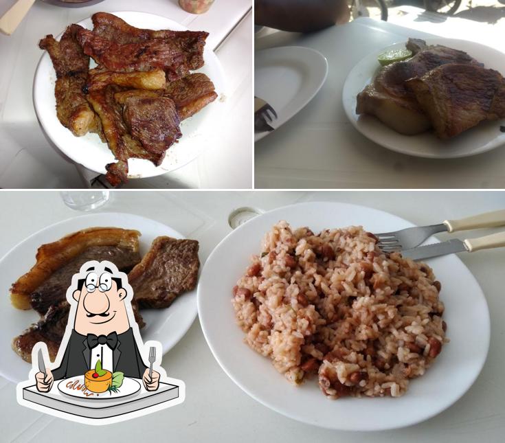 Platos en O Riba Restaurante