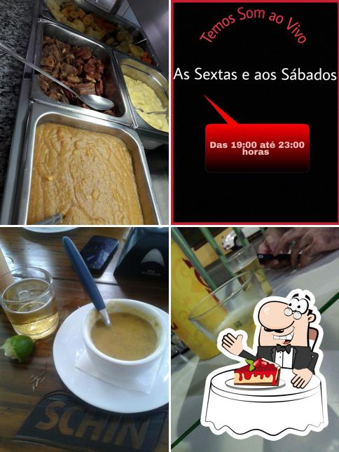 Churascaria & Restaurante Candeal provê uma escolha de pratos doces