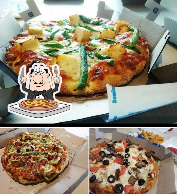At Domino's Pizza Chala, Vapi, you can order pizza