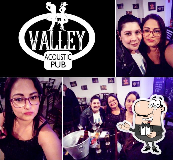 Valley Acoustic Pub