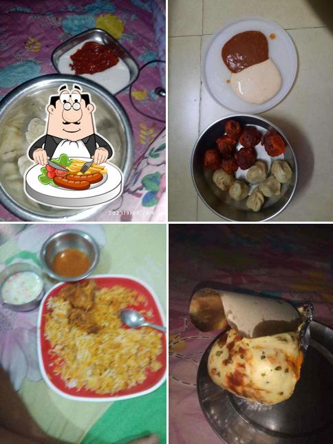 Food at House of Momo