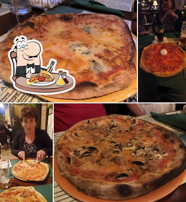 Ordina una pizza a Palmares Club irish pub