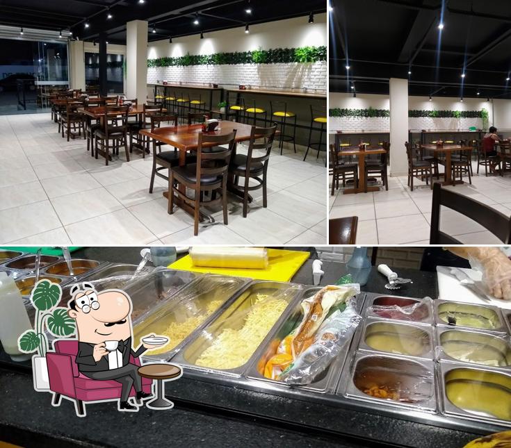 O interior do Bão Pastel