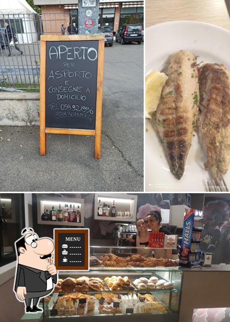 Leggi le specialità del giorno sulla lavagna