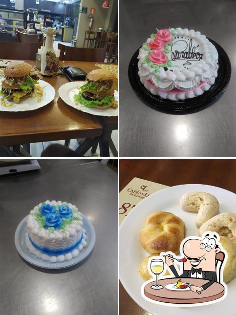 Comida em Padaria Café Com Leite