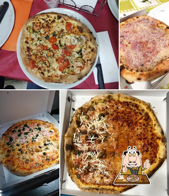 Ordina una pizza a Pizzeria Vesuvio