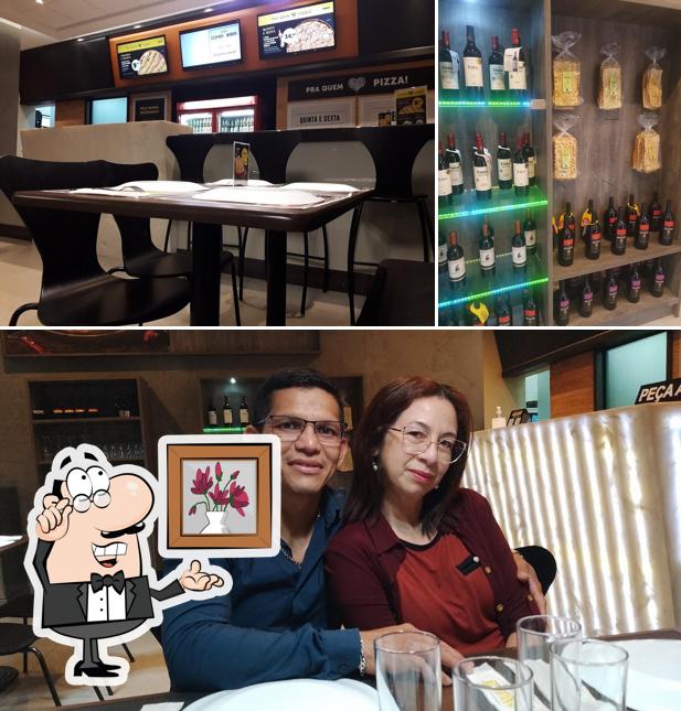 O interior do Abaré Pizzarias