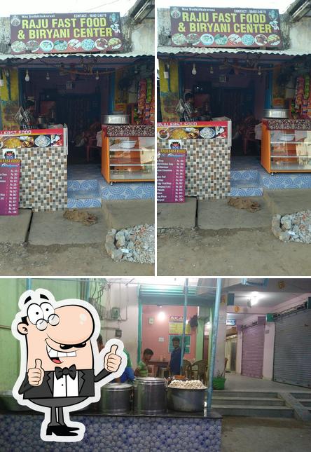 Here's a pic of NILAM PURE VEG FAST FOOD