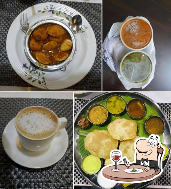 Meals at The Melting Pot