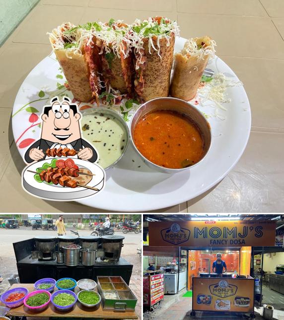 Food at MOMJ'S Fancy Dosa