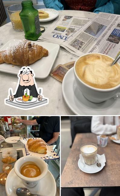 Cibo al CAFES DO BRASIL di Maria Jose Dos Passos