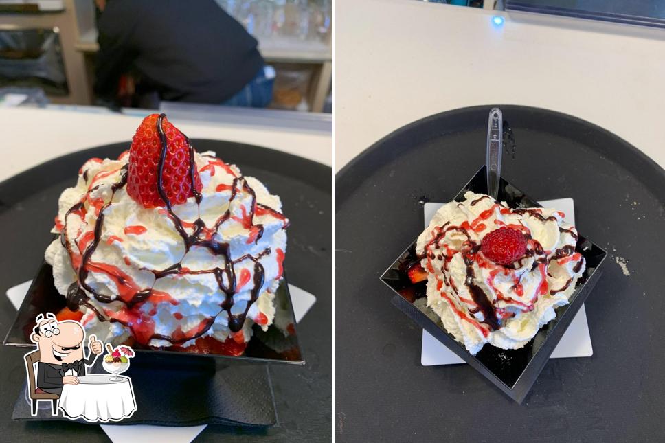 O'clock Caffè serve un'ampia selezione di dessert