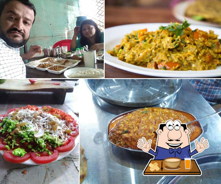 Food at Joshi Ka Dhaba