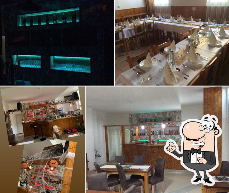 L'intérieur de Pizza Restaurant RANGO