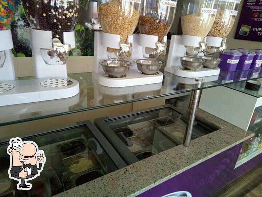 Look at the image of TOP AÇAÍ