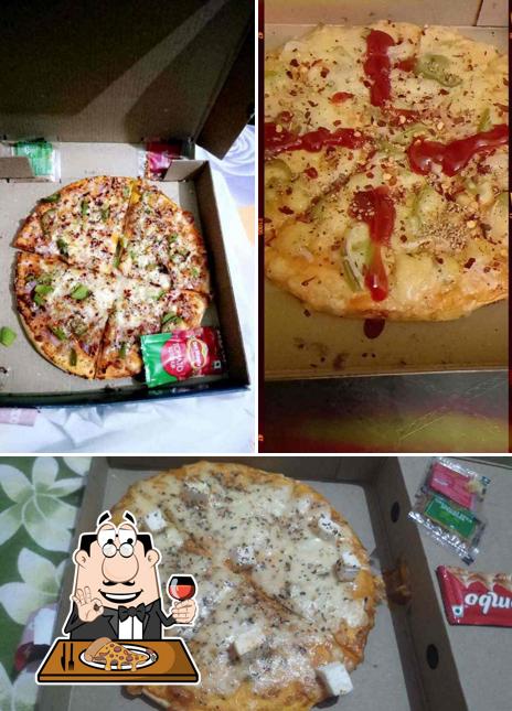 Order different variants of pizza