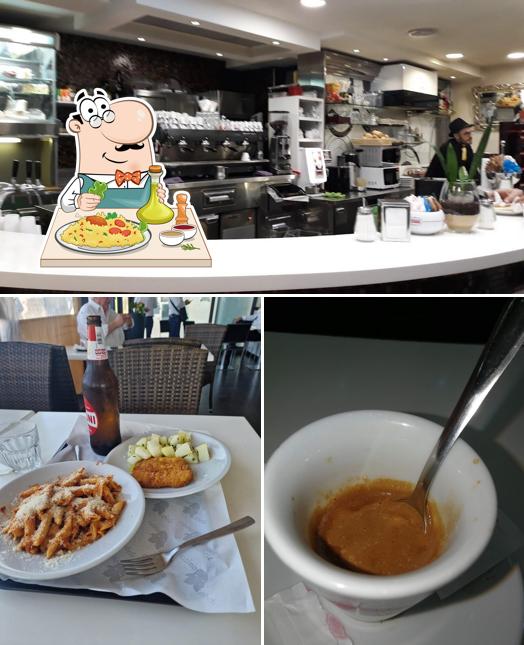 La foto di cibo e interni da Coffe Bar Gastronomia Caino & Abele