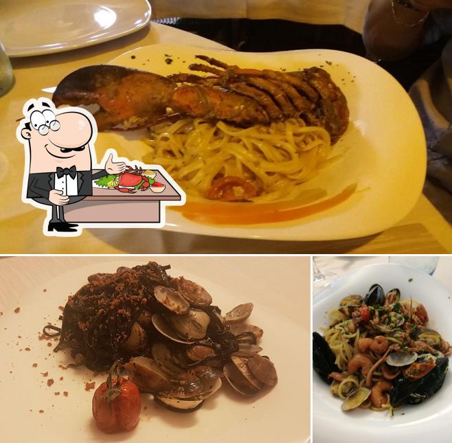 Commandez différents repas à base de fruits de mer servis par Ristorante Ines