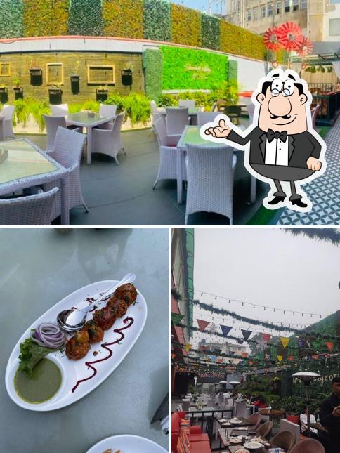 Check out how Cafe Out of the Box looks inside