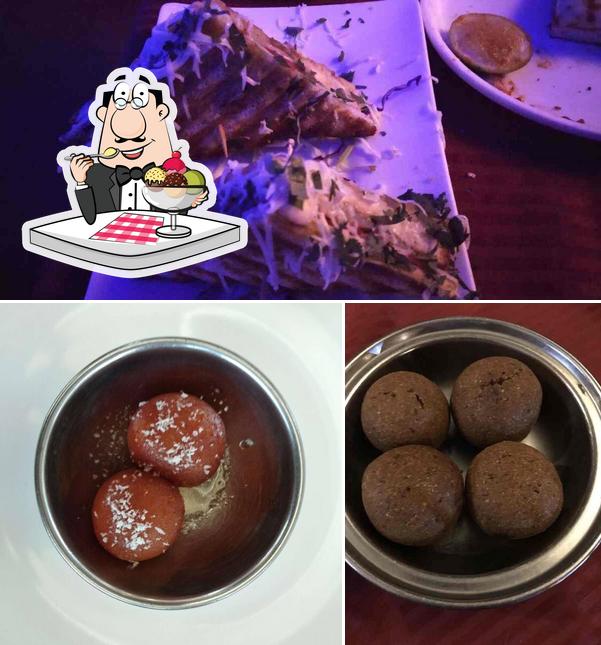 Fun Point provides a selection of sweet dishes