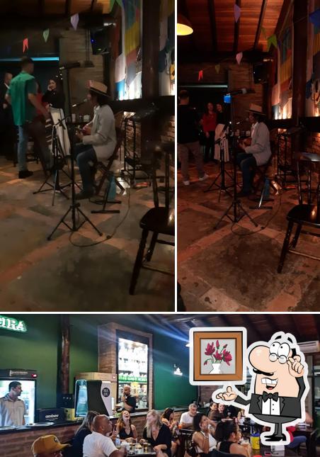 Veja imagens do interior do MADUREIRA BAR MÚSICA GASTRONOMIA