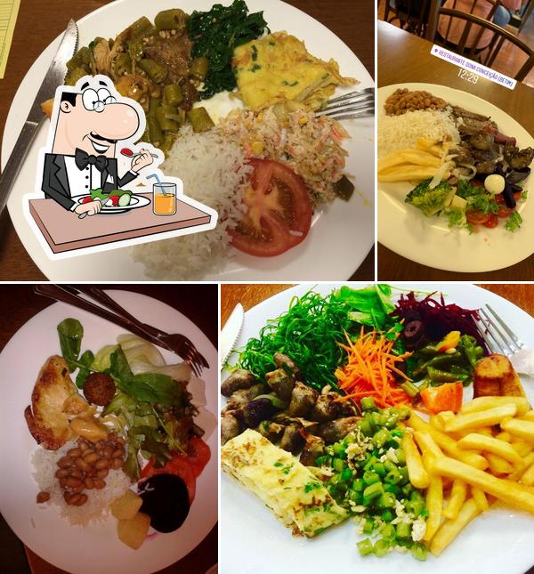 Comida em Restaurante Dona Conceição