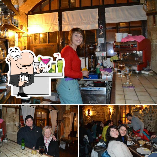 Regarder la photo de L ex cantine