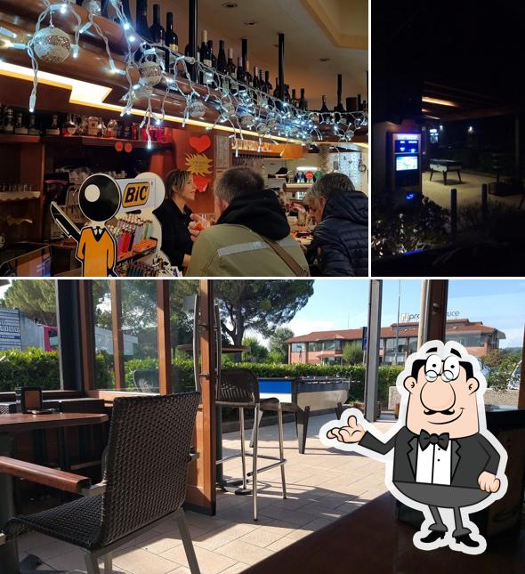 Tra le varie cose da Tabaccheria - Bar - Giornali di Pezzi Barbara ELFBAR POINT si possono trovare la interni e bancone da bar