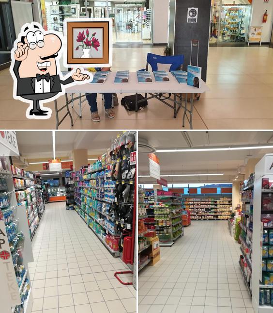 Gli interni di Centro Commerciale Elefantino