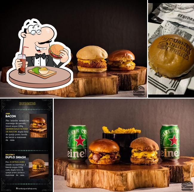 Delicie-se com um hambúrguer no The Journey Burger Beer