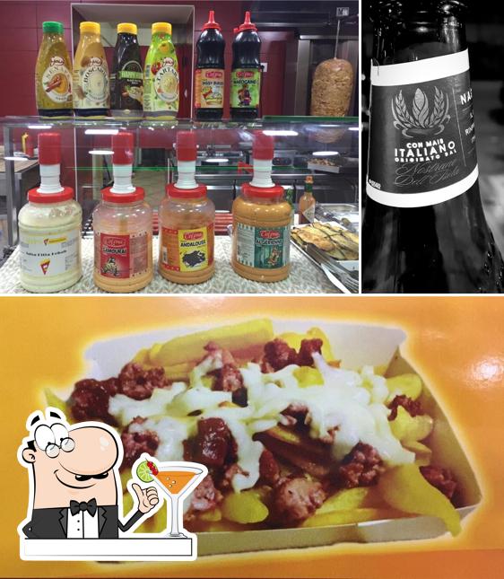 Questa è la foto che raffigura la bevanda e cibo di HOTXHOT Santa Maria Capua Vetere