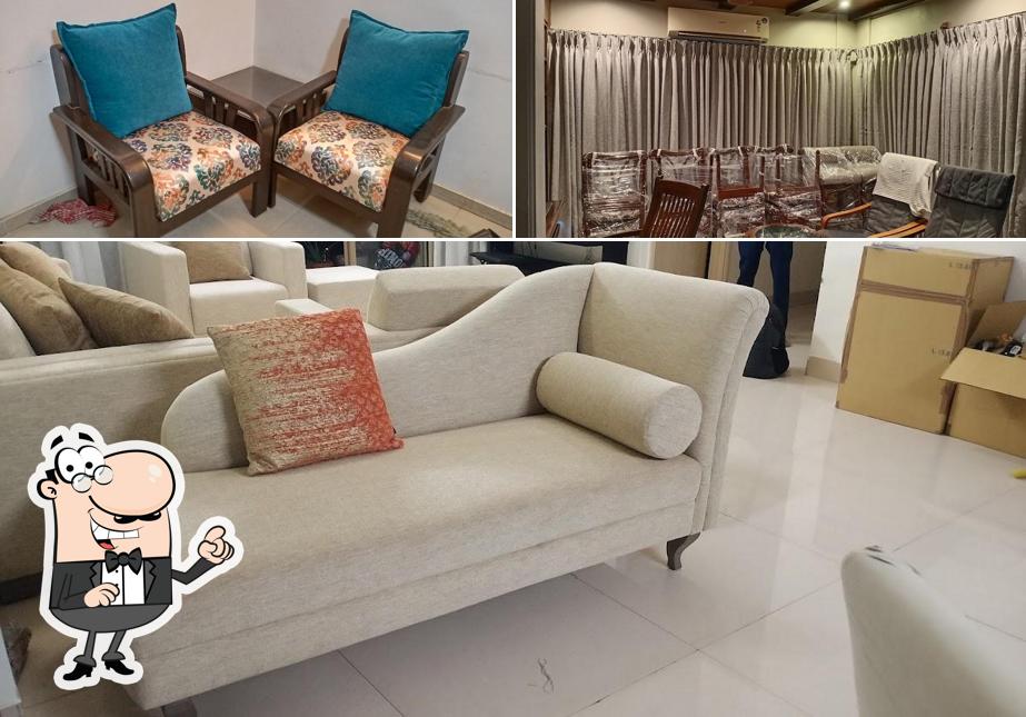 Check out how Cafe Ravi looks inside