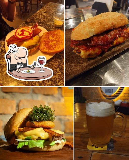 Comida em Panda Burguer e Pizza