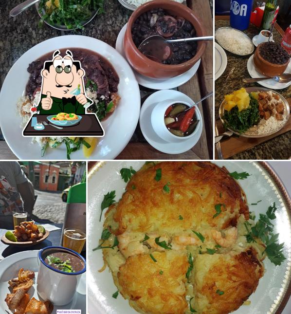 Feijoada em Cantinho do Leblon