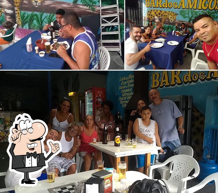 Veja imagens do interior do Bar dos Amigos