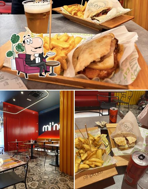 Tra le varie cose da Mi'Ndujo si possono trovare la interni e cibo