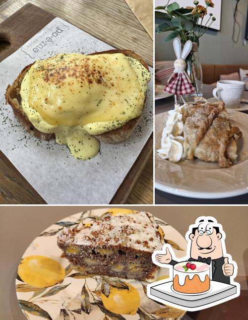 Bolos de cenoura em Po.è.me Arte & Café