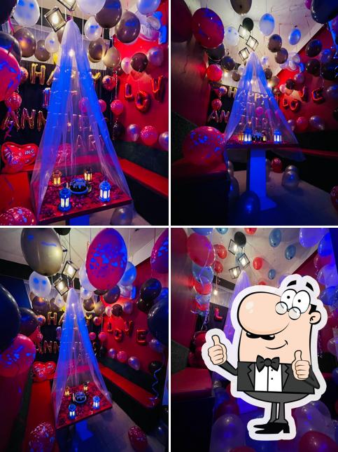 Here's a pic of Hum tum cafe