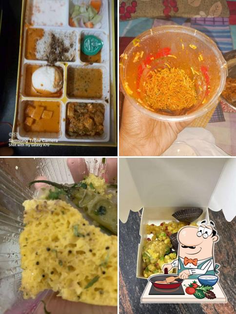 Chicken curry at Sindhi Sweets Since 1976