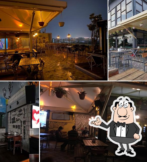 The interior of Vapour Brewpub and Diner