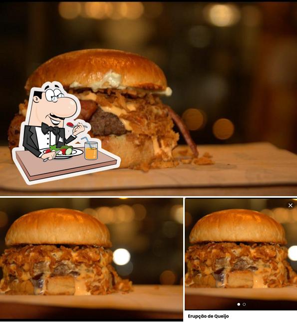 Sanduíche de carne de porco desfiada em Rafas Burger