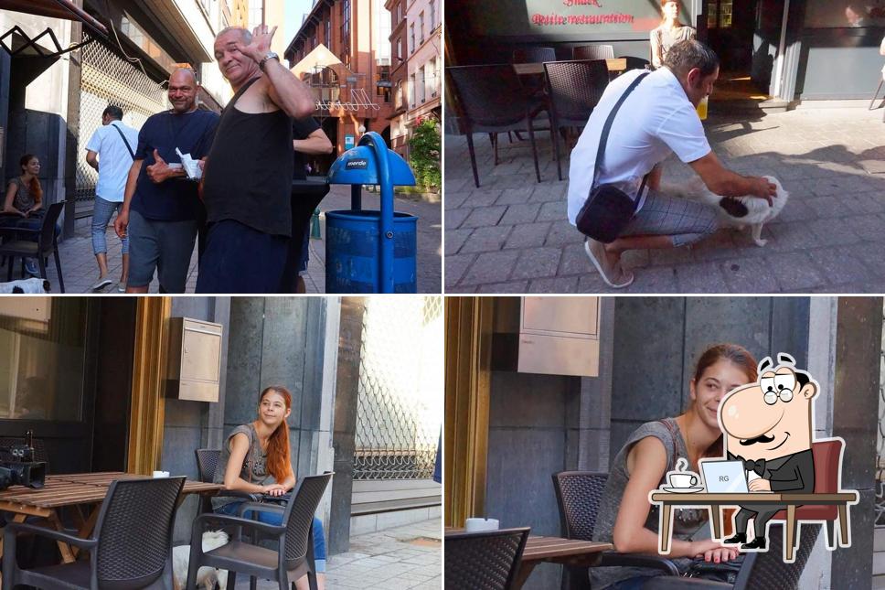 Snack Rekïa, Fast food