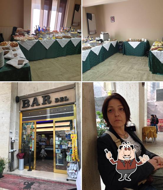 Platti al Bar Del Corso