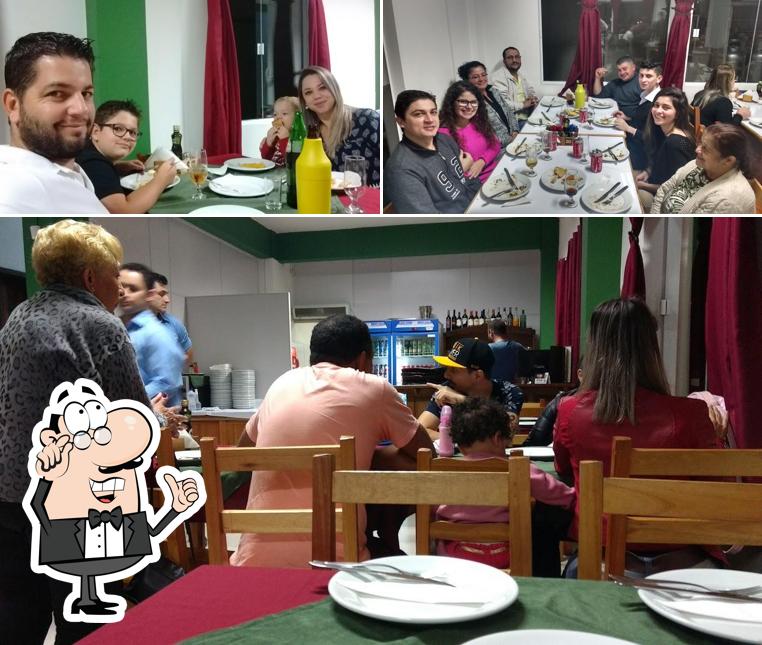 O interior do Roda Pizza Araldi Pizzaria Rodízio