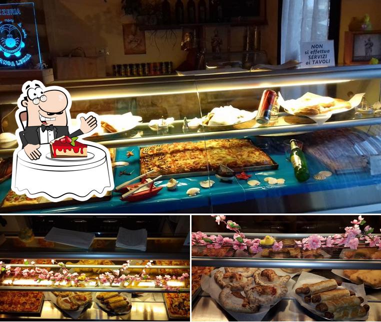 Pizzeria Lu Sule Lu Mare Lu Ientu offre un'ampia gamma di dolci