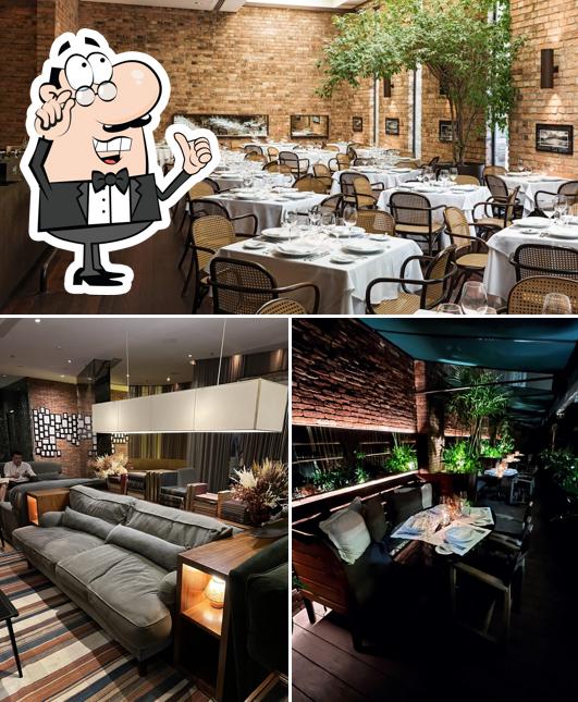 Sente em uma das mesas no Gero Rio