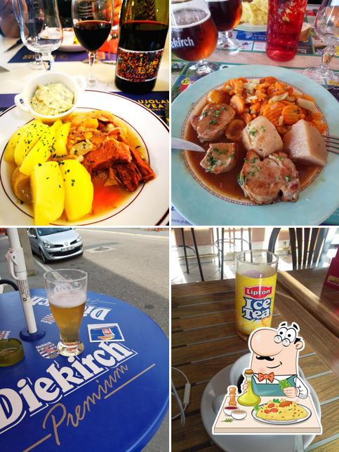 La nourriture et boire du restaurant